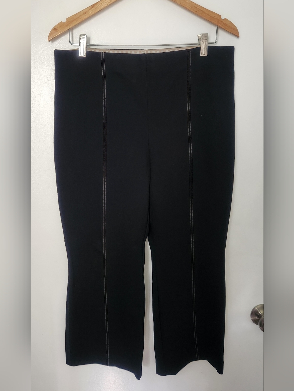 anthropologie essential crop flare Black Size Large